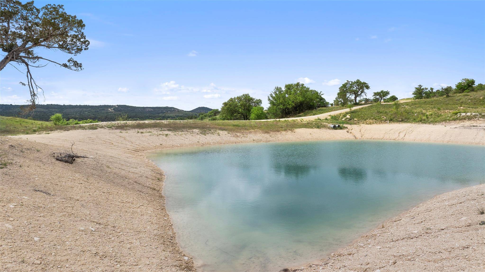 Blanco, TX 78606,628 Antelope CV