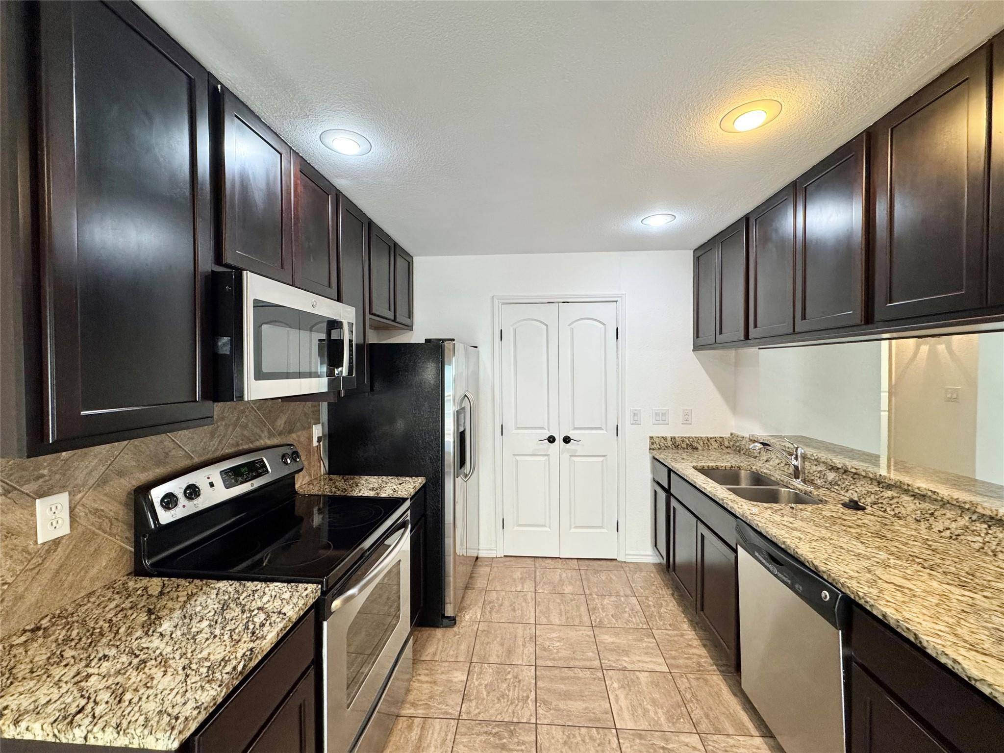 Austin, TX 78745,6700 Cooper LN #22