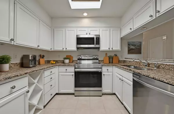 Austin, TX 78731,4107 Ridgeline DR