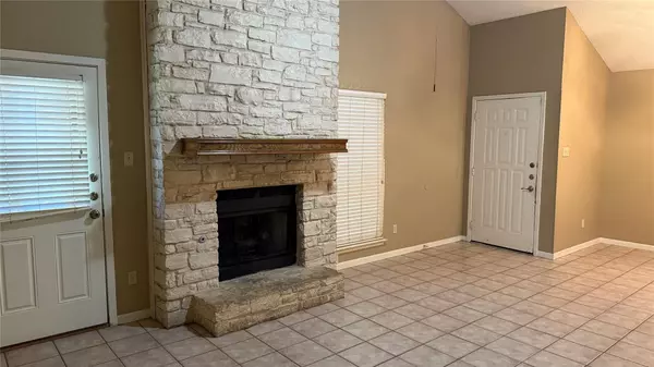314 Tamara DR #B, Georgetown, TX 78628