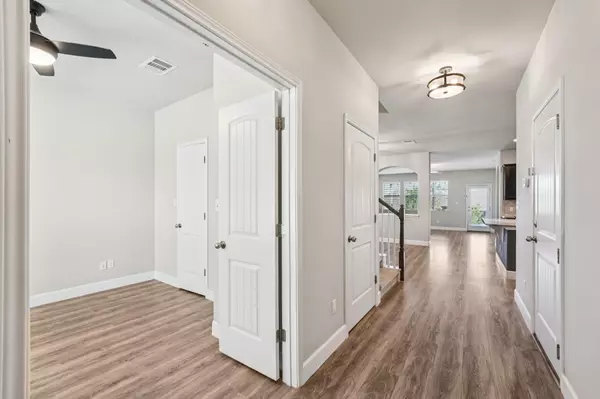 Hutto, TX 78634,210 Dowdy CV