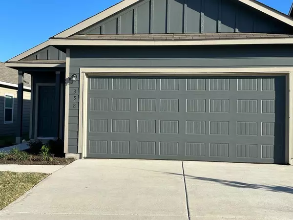 San Marcos, TX 78656,358 Mica TRL