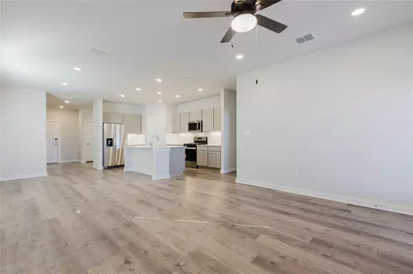 Buda, TX 78610,13207 Swift Wind DR