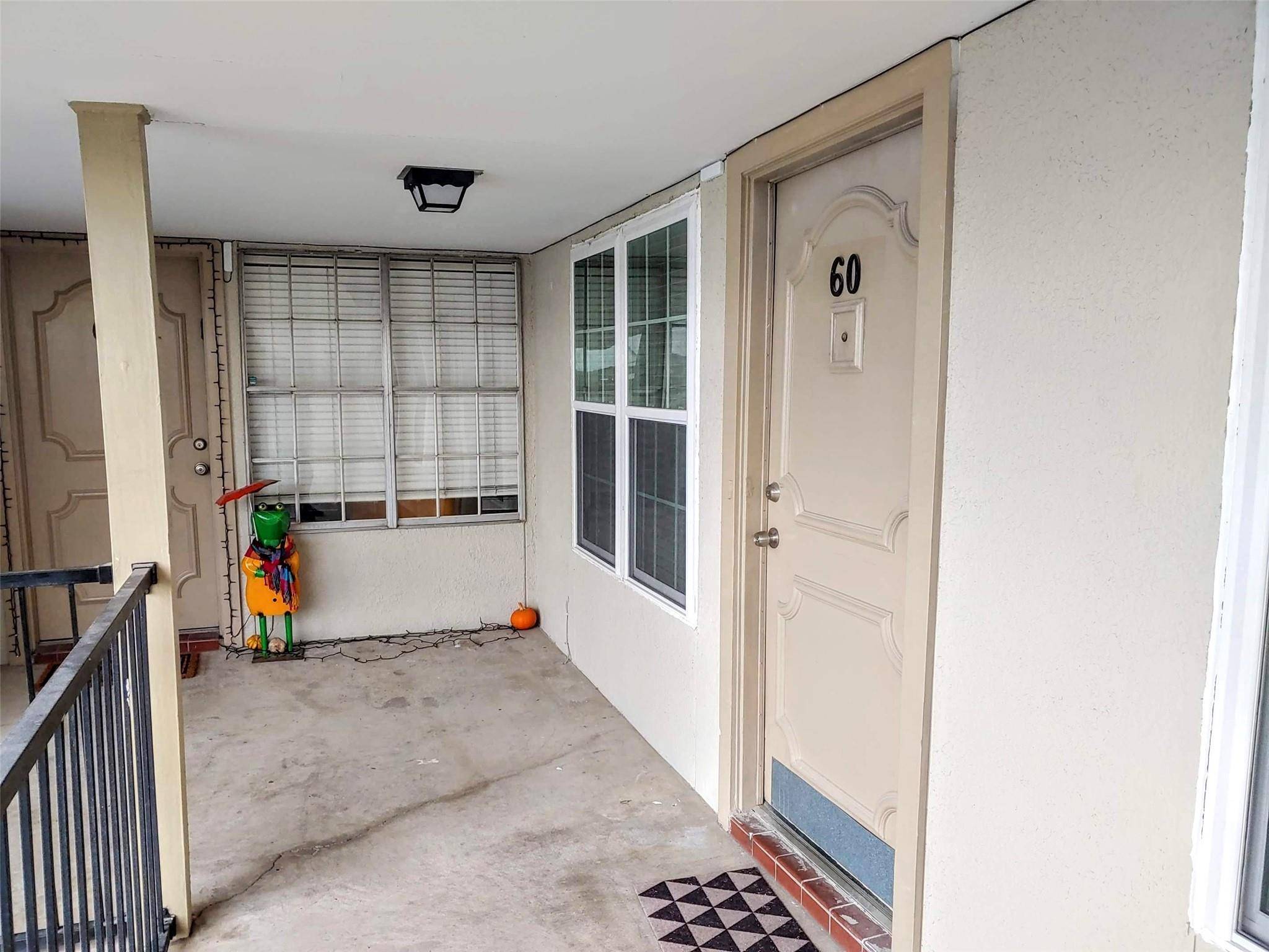 910 Duncan LN #60, Austin, TX 78705