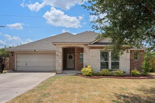 105 Mattingly ST, Hutto, TX 78634