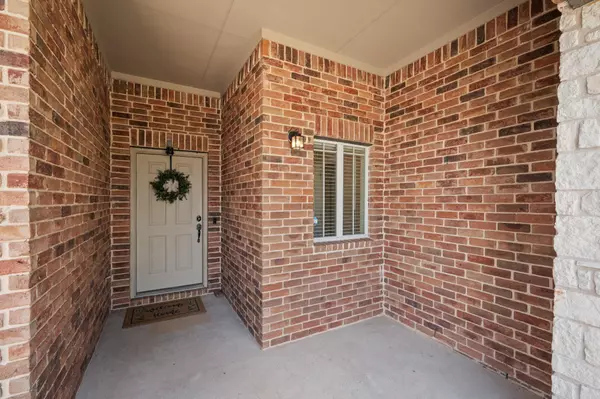 Hutto, TX 78634,105 Mattingly ST