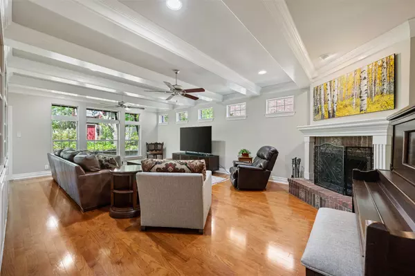 Austin, TX 78759,6425 Yaupon DR