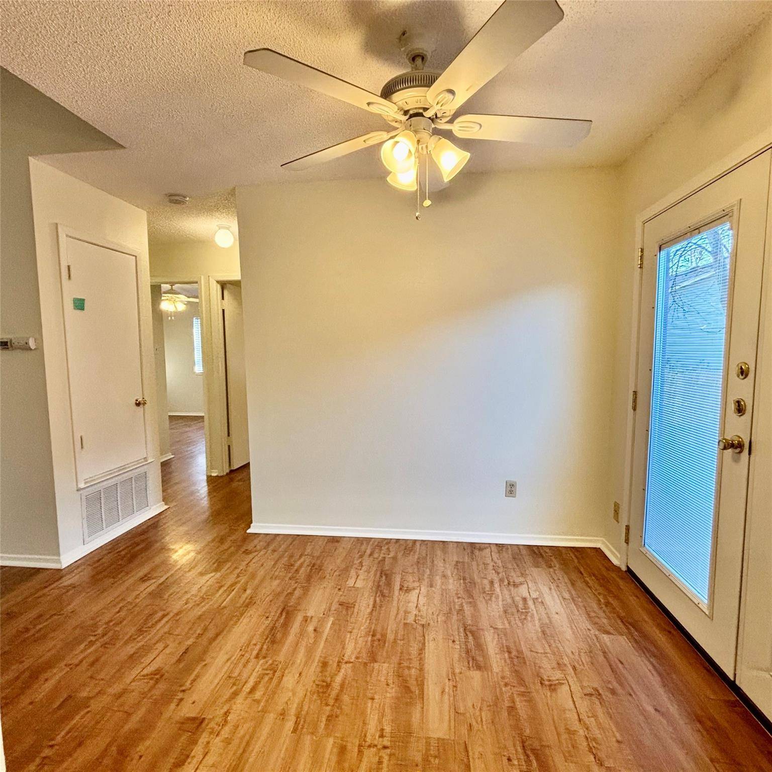 Round Rock, TX 78664,405 Burlwood CT