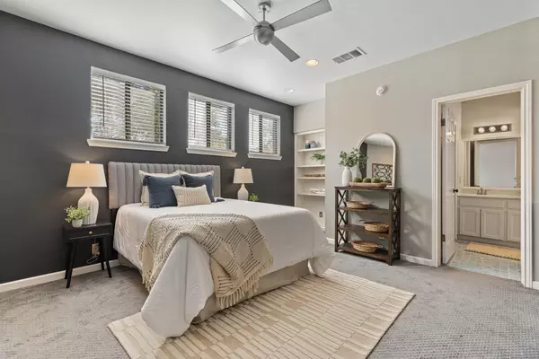 Austin, TX 78751,611 E 45th ST #25