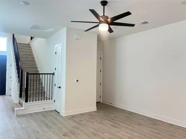 Austin, TX 78758,1503 Kit CIR