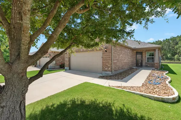 225 Hobby ST, Georgetown, TX 78633