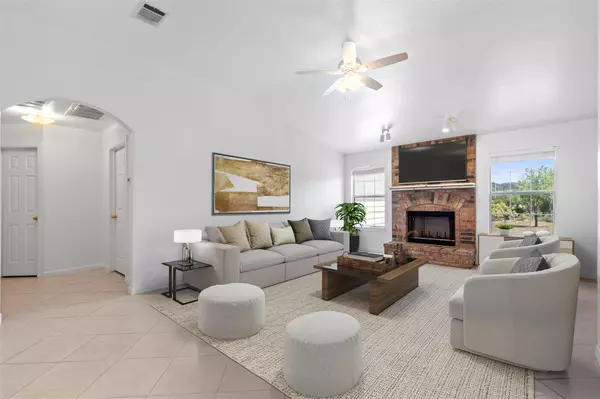 Del Valle, TX 78617,135 Acuna CT