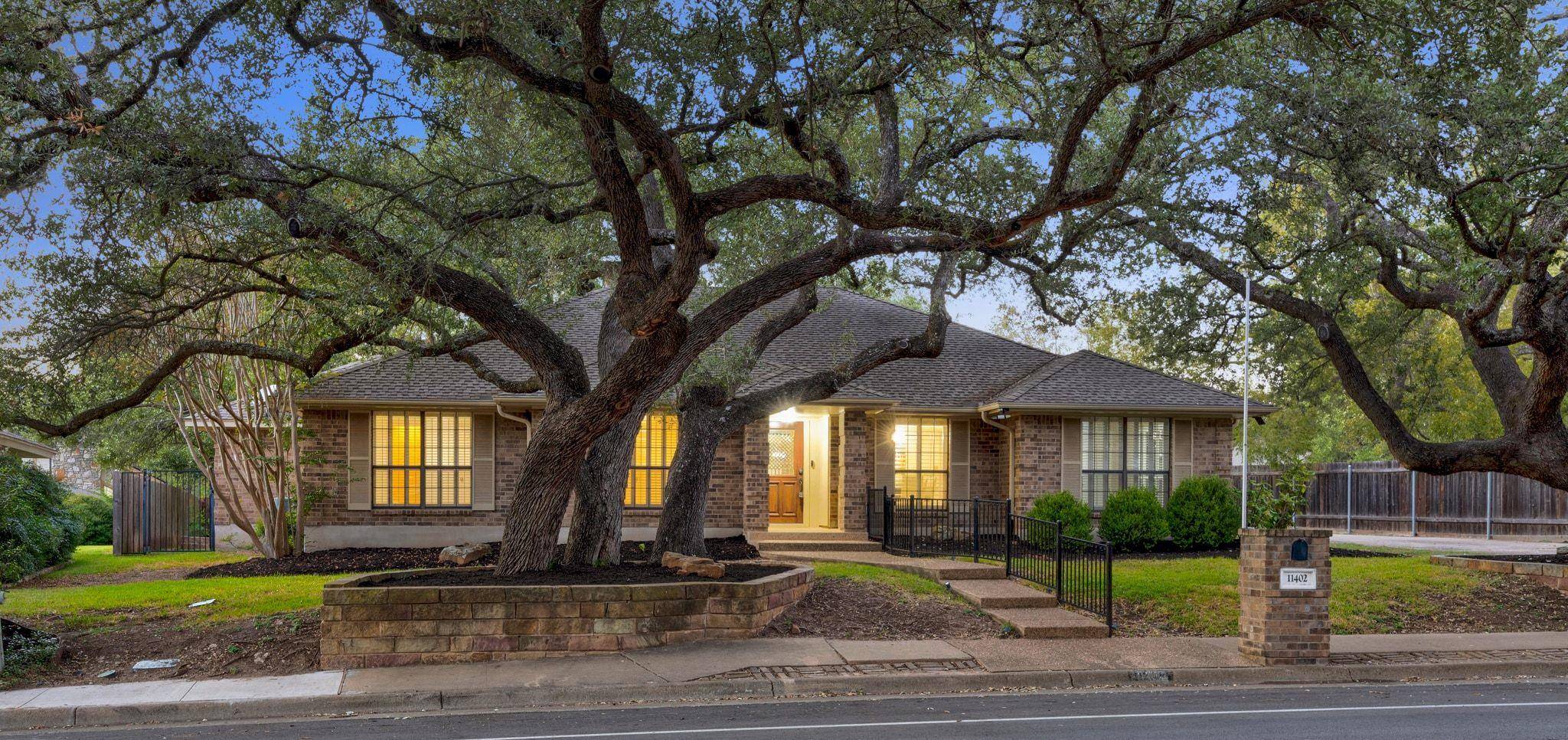 11402 Pickfair DR, Austin, TX 78750