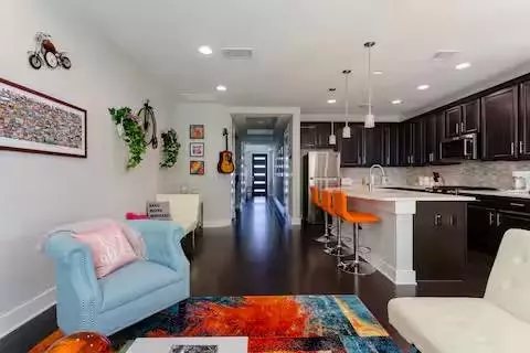 807 E 16th ST #A, Austin, TX 78702