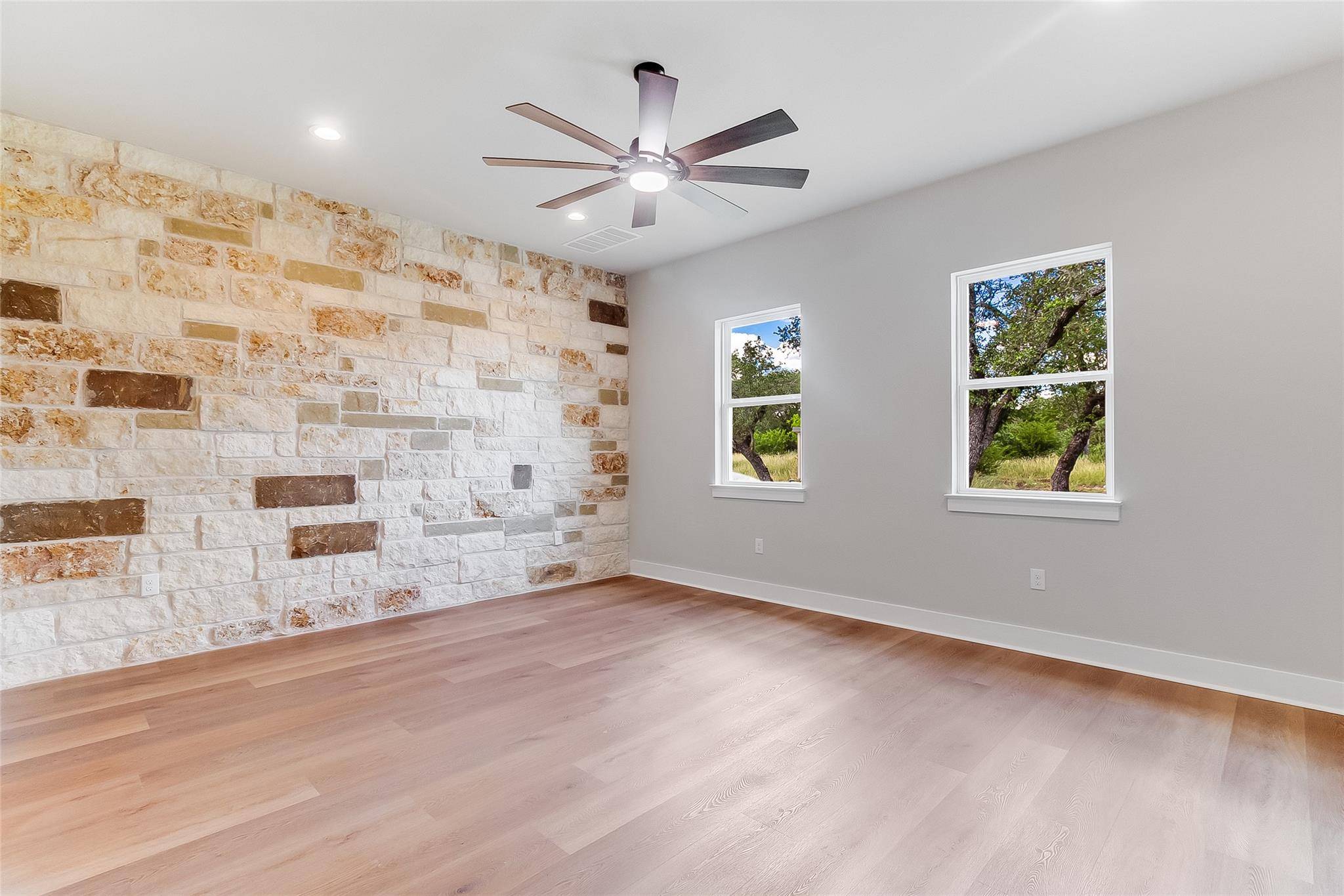 Bertram, TX 78605,124 Draper LN