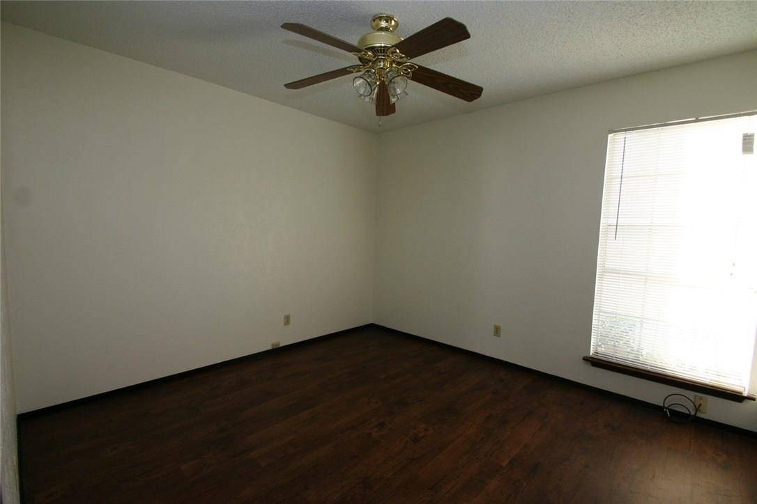 Austin, TX 78744,6605 Bluestone ST