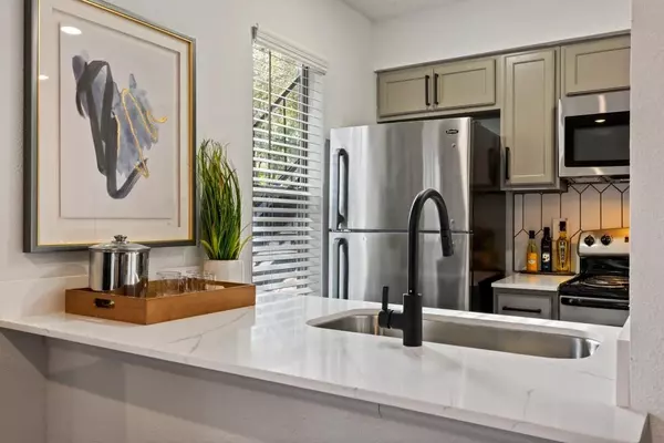 Austin, TX 78758,12001 Metric BLVD #404