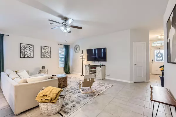 Burnet, TX 78611,236 Cinnamon LOOP