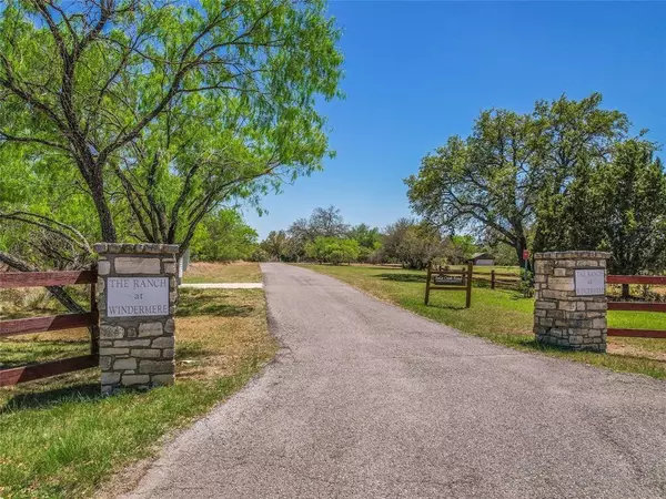 Spicewood, TX 78669,200 Soda Creek RD