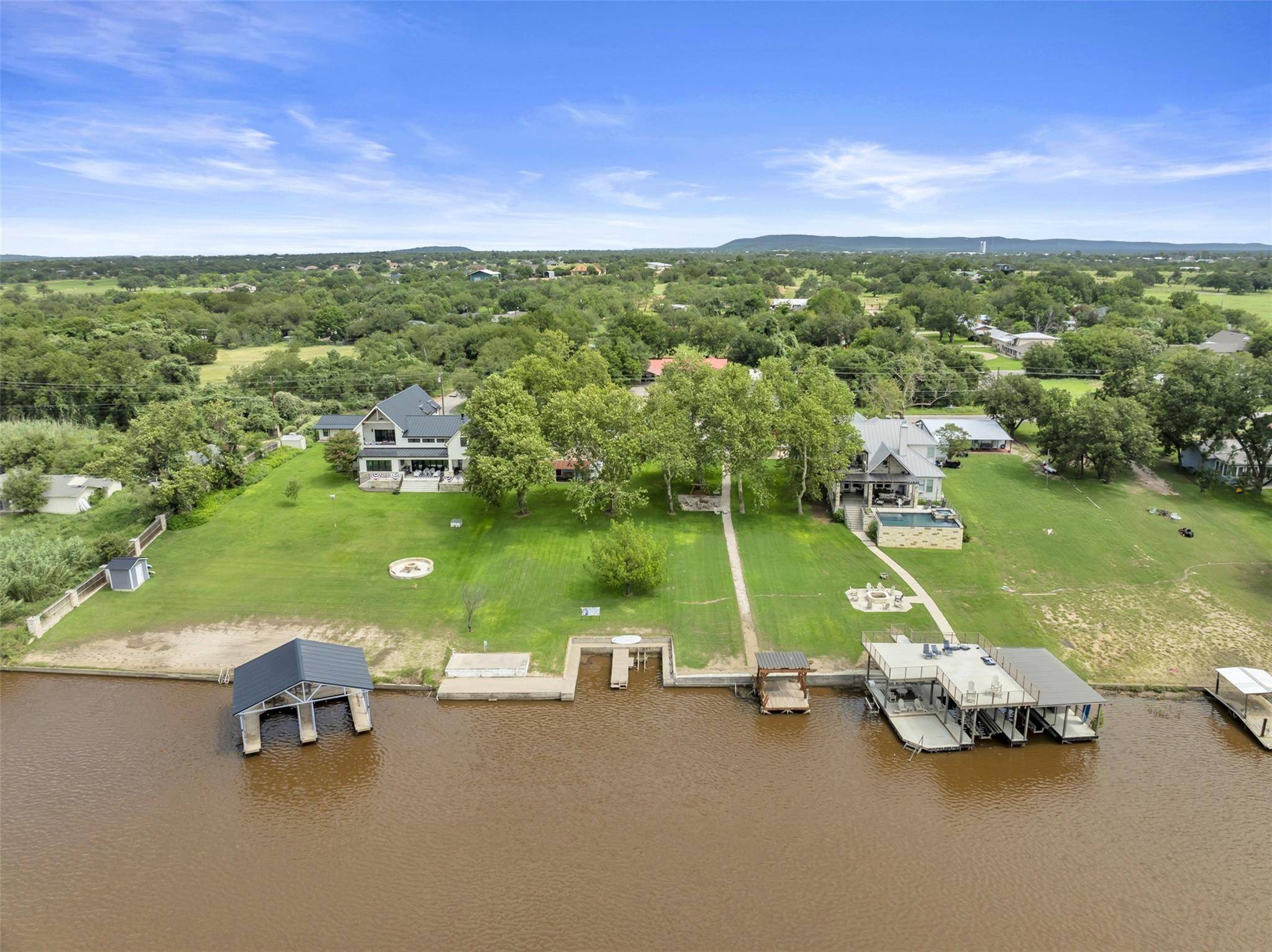 Kingsland, TX 78639,2622 River Oaks DR