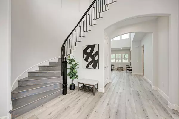 Austin, TX 78732,13201 Mansfield DR
