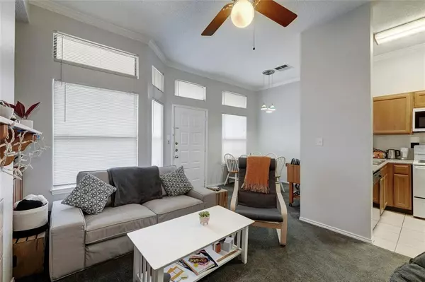 Austin, TX 78705,2802 Nueces ST #202