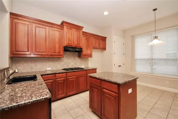 Austin, TX 78750,11608 Spicewood PKWY #30