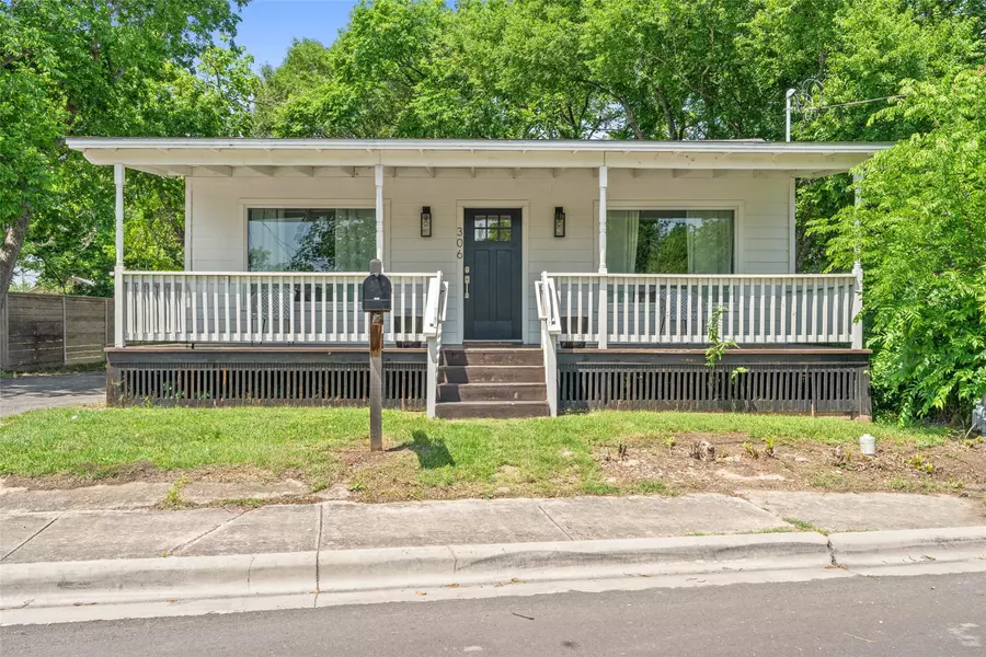 306 Juarez ST, San Marcos, TX 78666