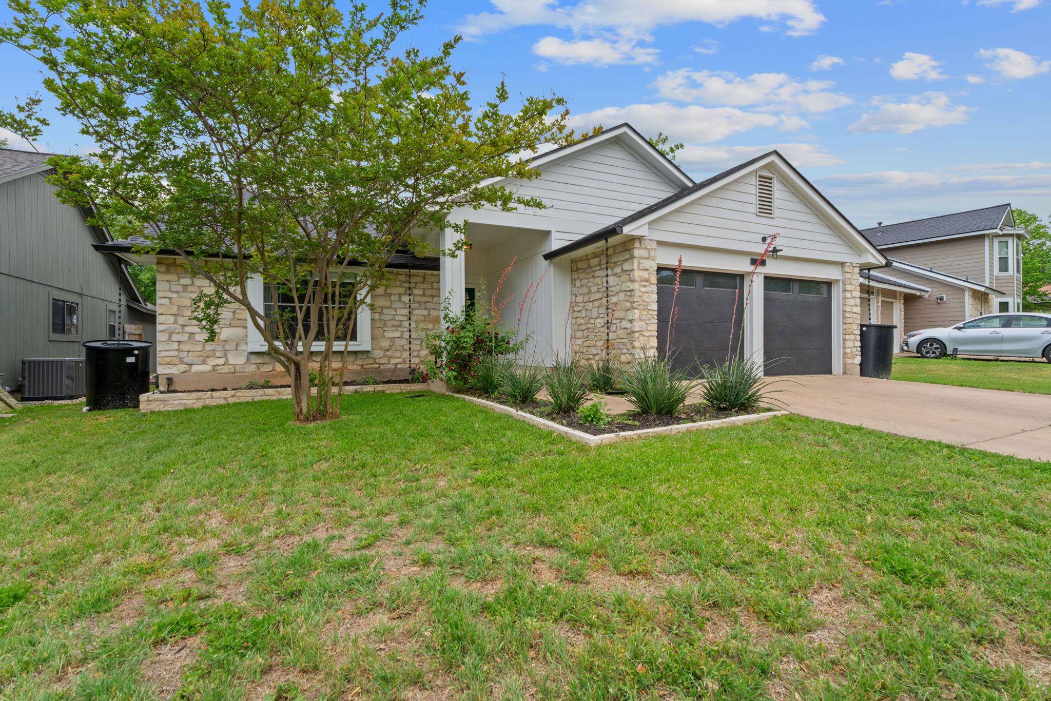 9706 Woodshire DR, Austin, TX 78748