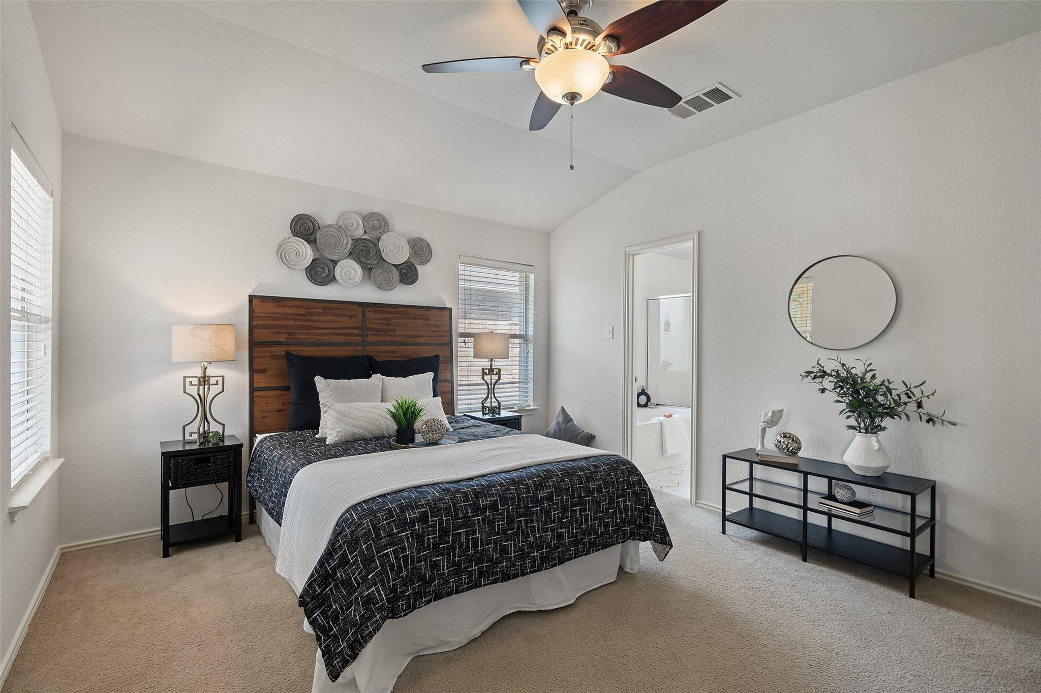 Pflugerville, TX 78660,1917 Golden Sunrise LN