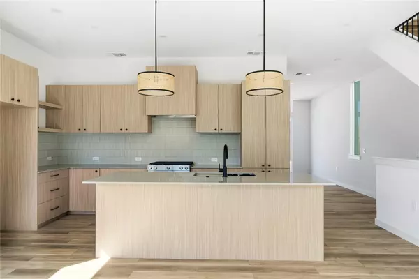 Austin, TX 78758,10813 Hermosillo DR #1005