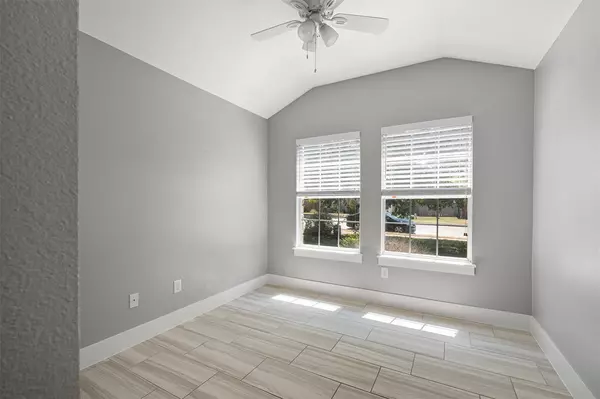 Pflugerville, TX 78660,902 LOW BRIM CV