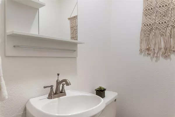 Austin, TX 78756,2122 Hancock DR #103