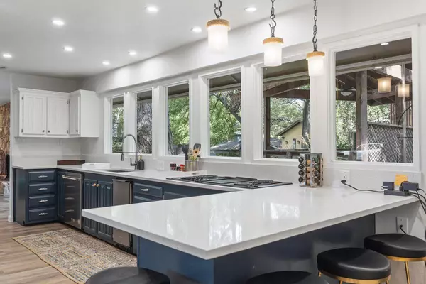 Austin, TX 78746,6700 Troll HVN