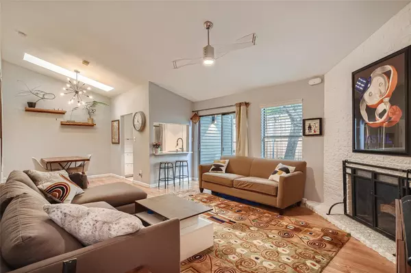 3815 Menchaca RD, Austin, TX 78704