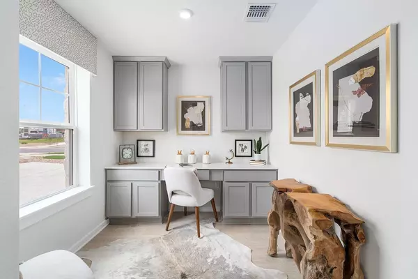 Austin, TX 78747,6301 Stockman DR #4