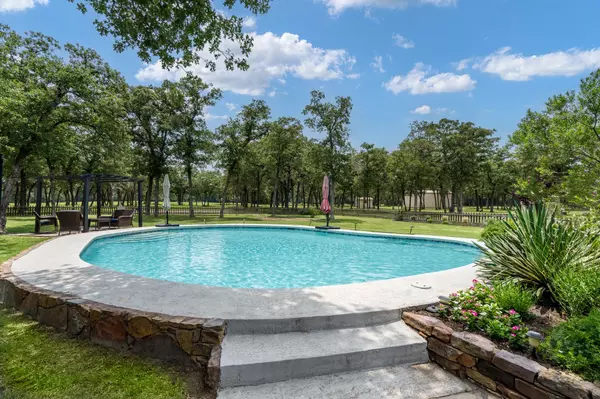 Bastrop, TX 78602,1672 Sayers RD