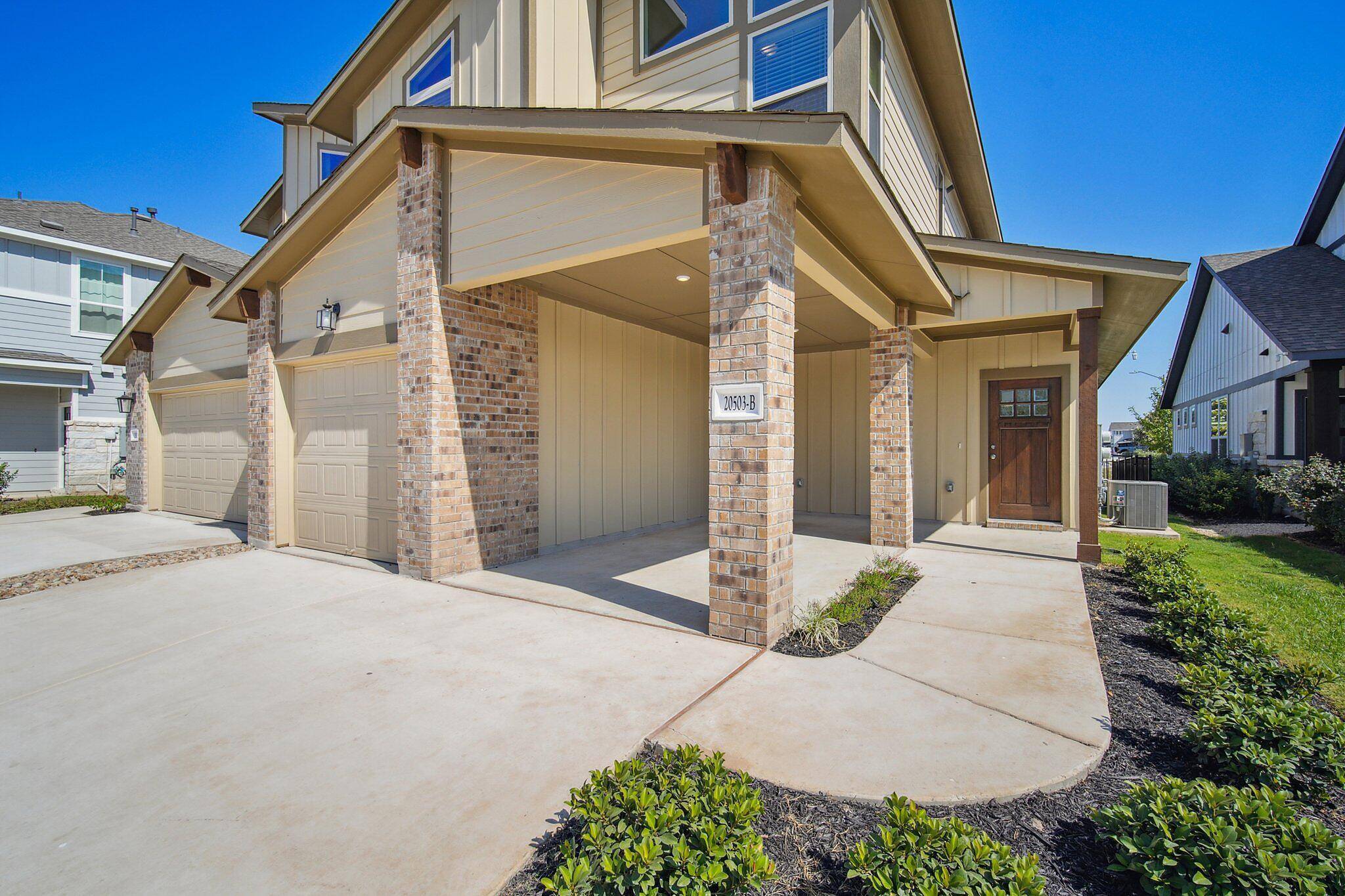 Pflugerville, TX 78660,20503B Tractor DR