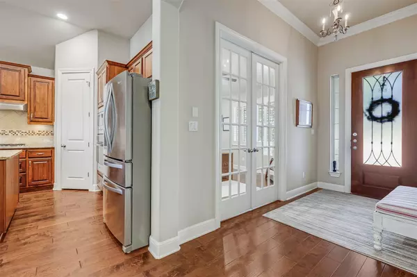 Austin, TX 78732,4103 Front Range LN