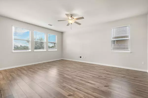 Liberty Hill, TX 78642,120 Longmount CV