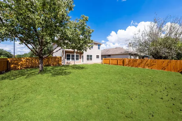 Austin, TX 78744,9411 Brandts Wood ST