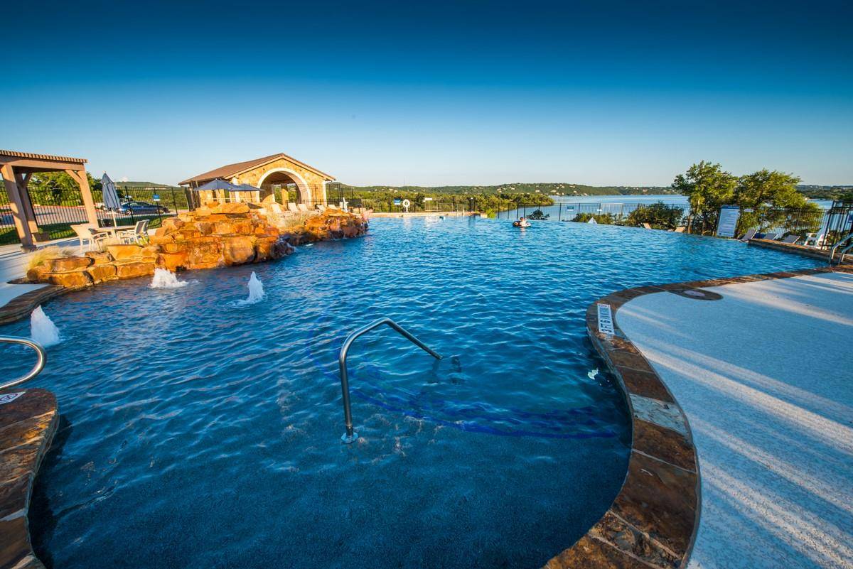 8008 Prairie Rye DR, Lago Vista, TX 78645