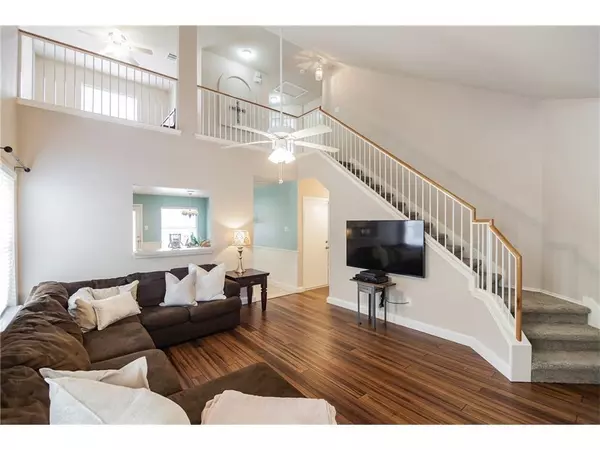 1025 King Cotton LN, Round Rock, TX 78664