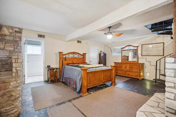 Cedar Creek, TX 78612,537 Leisure LN