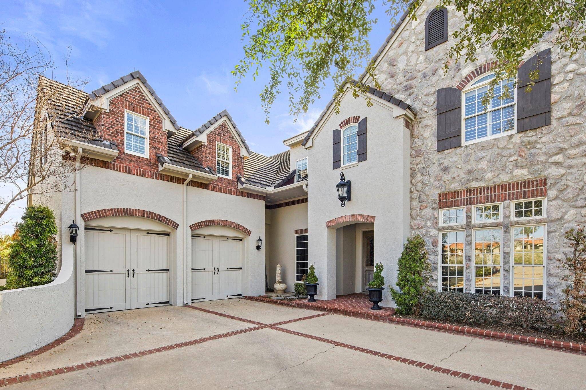 Horseshoe Bay, TX 78657,124 Florentine