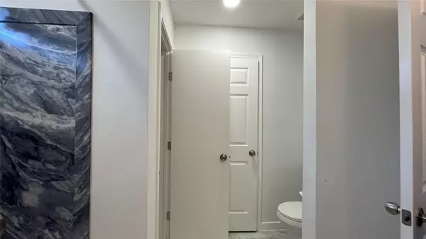 Austin, TX 78741,7513 Cayenne LN