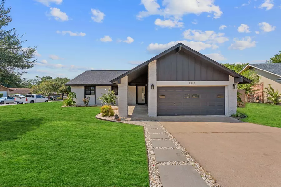 5113 Loyola LN, Austin, TX 78723