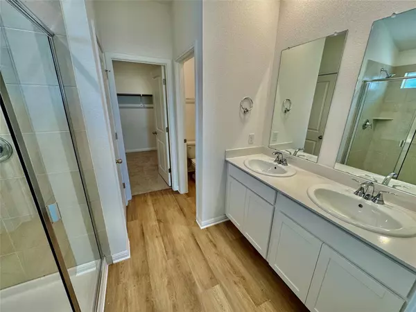 Del Valle, TX 78617,5012 Hazelnut LN