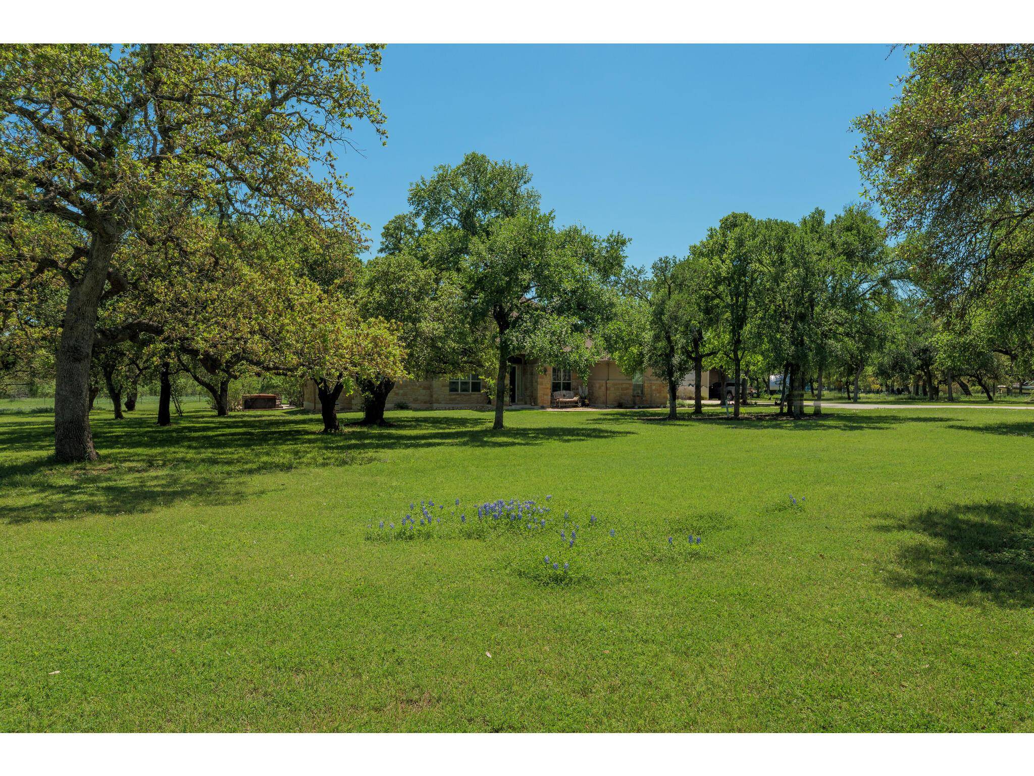 Georgetown, TX 78633,30201 LIVE OAK TRL