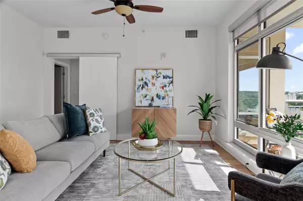 Austin, TX 78701,603 Davis ST #813